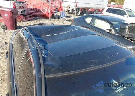 2010 Honda Accord 2.4 Ex-L z USA, uszkodzony, nr VIN 1HGCP2F85AA170403